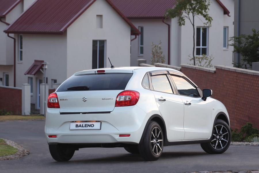  Suzuki Baleno 2016 года  (ZA) (фото 4 из 14)